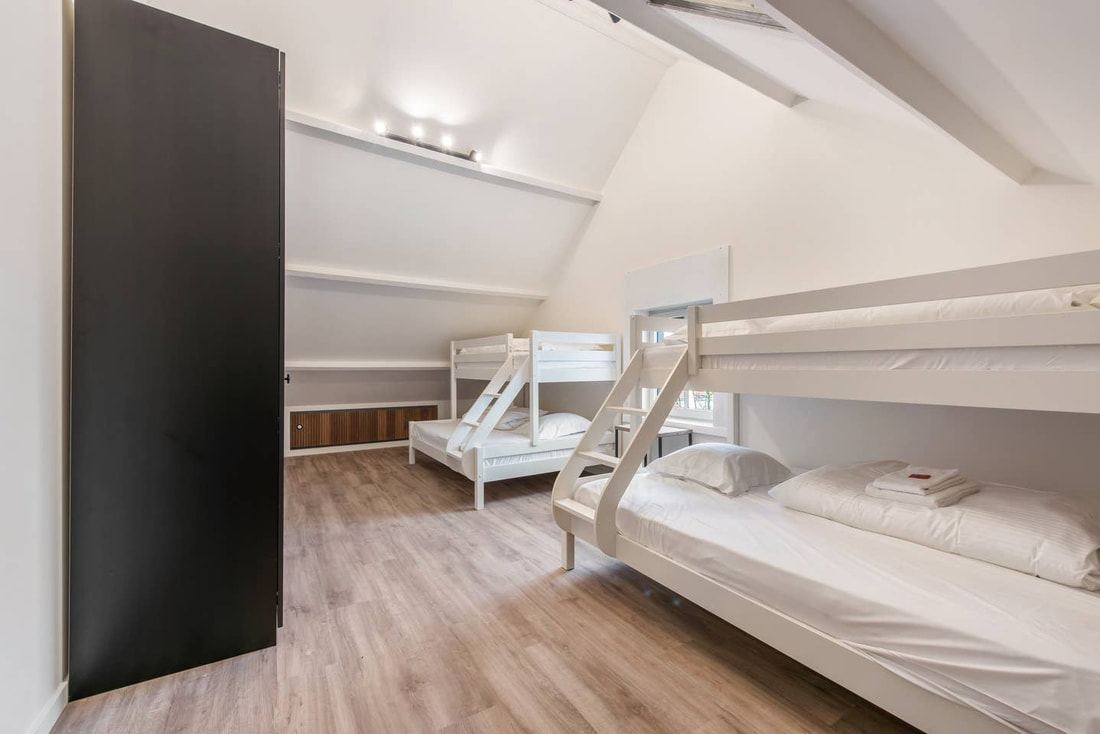 Bunk bedroom at Villa Amelie